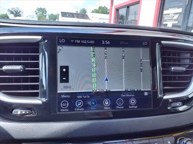 2020 Chrysler Pacifica - 2C4RC1FG3LR124122 - Image #16