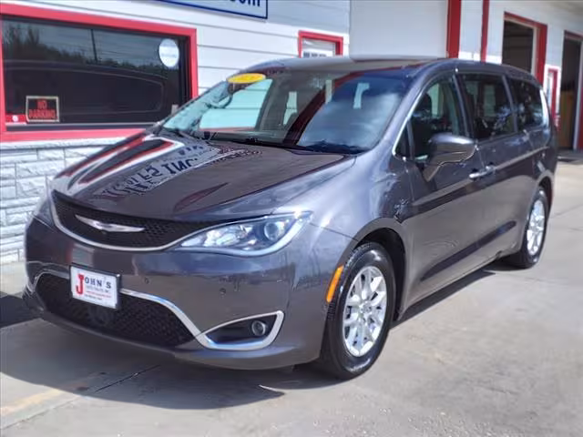 2020 Chrysler Pacifica - 2C4RC1FG3LR124122 - Image #4